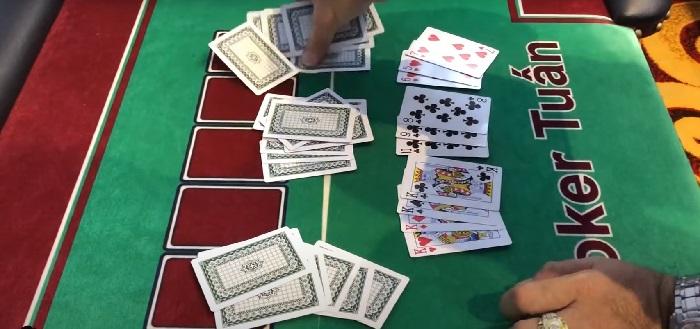 Luật chơi phỏm online đơn giản cho người mới